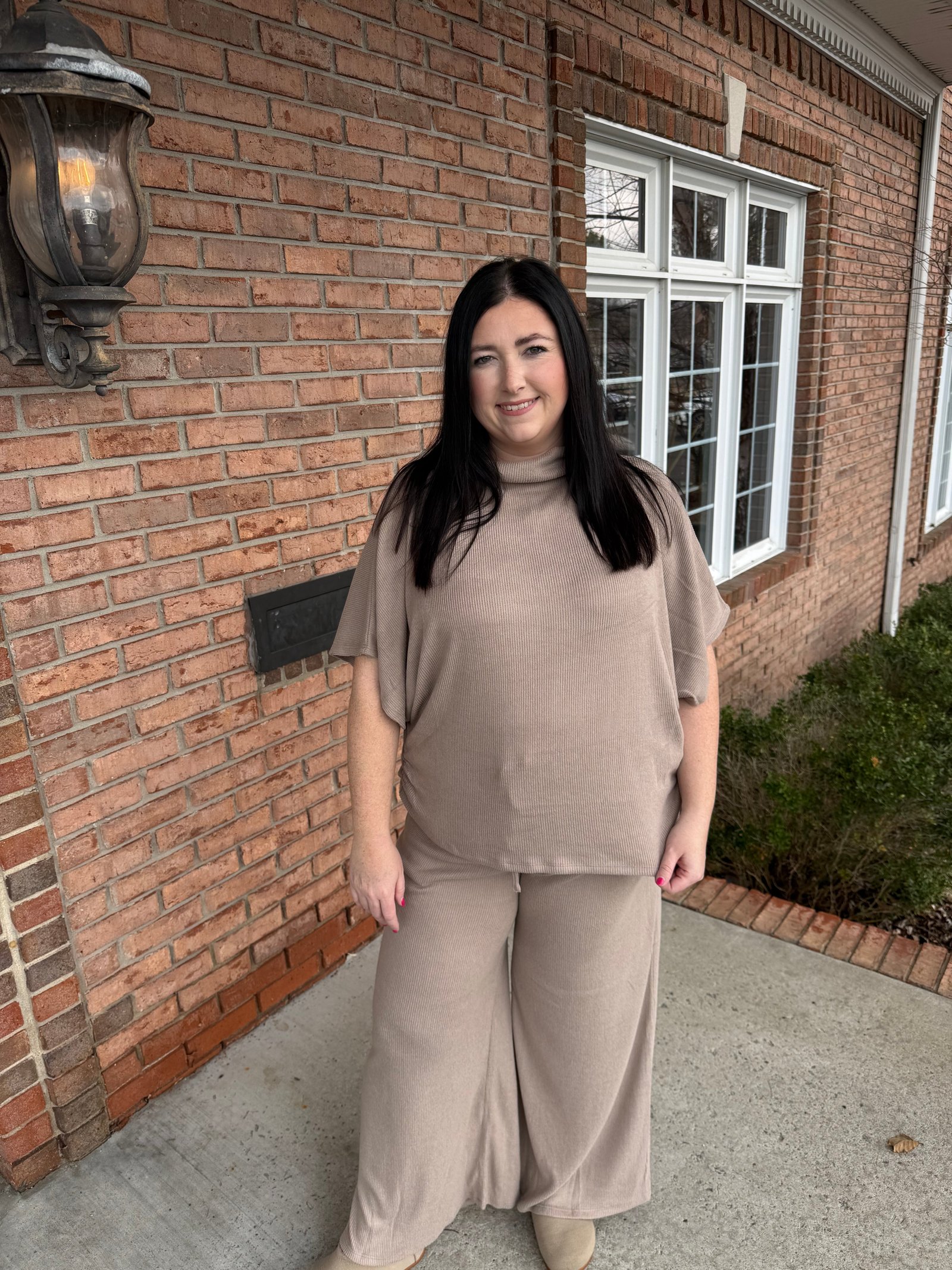 Soft Touch Side Ruched Top-120 Casual Tops & Tees-Simply Stylish Boutique-Simply Stylish Boutique | Women’s & Kid’s Fashion | Paducah, KY